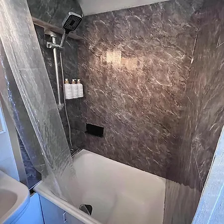 Atypique & Calme, Proche De Paris Apartment *